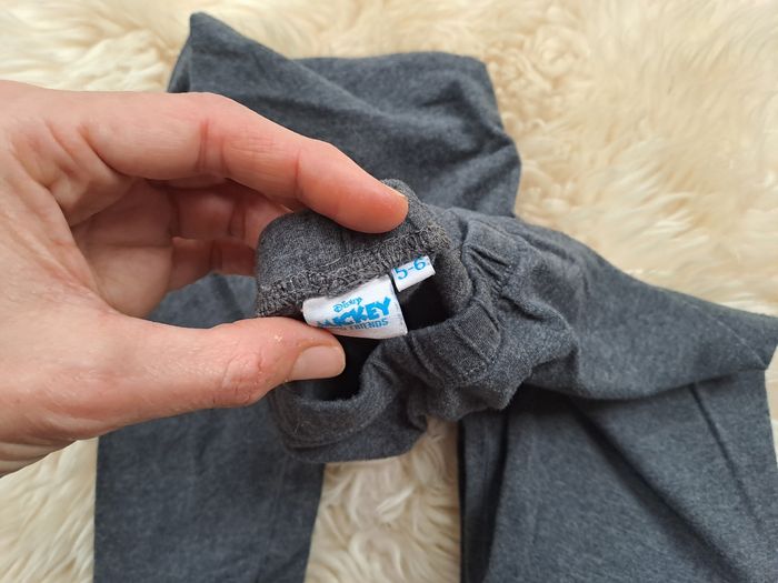 Lot de vêtements fille taille 6 ans - photo numéro 8