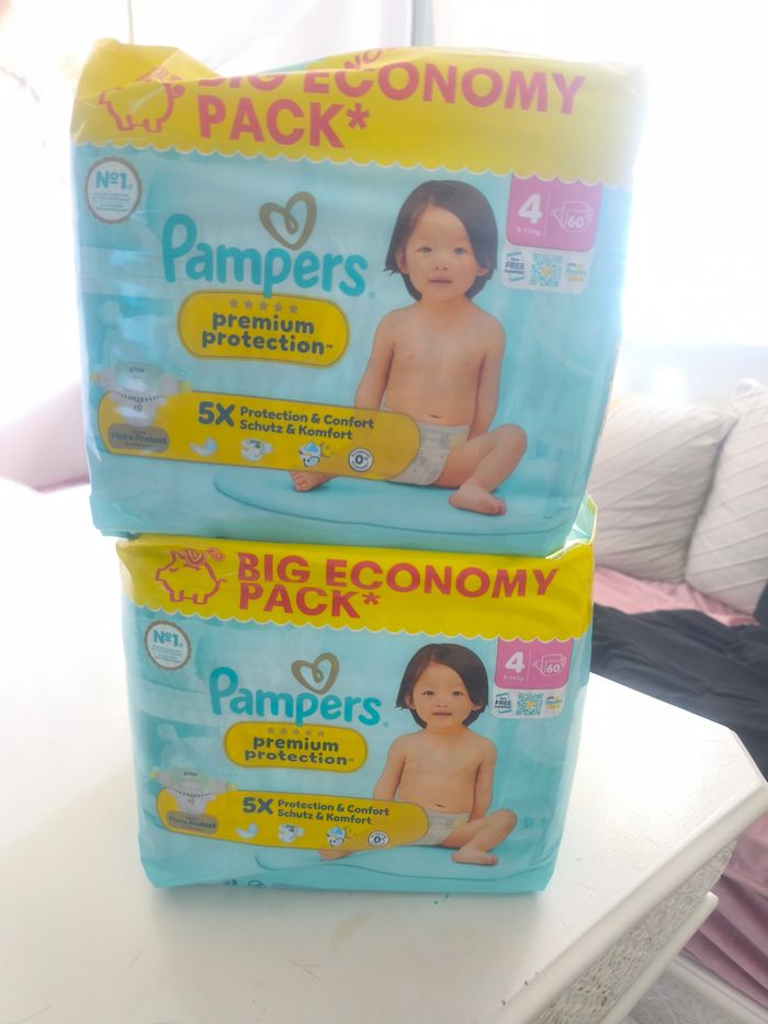 Paquets de couches Pampers premium protection taille 4