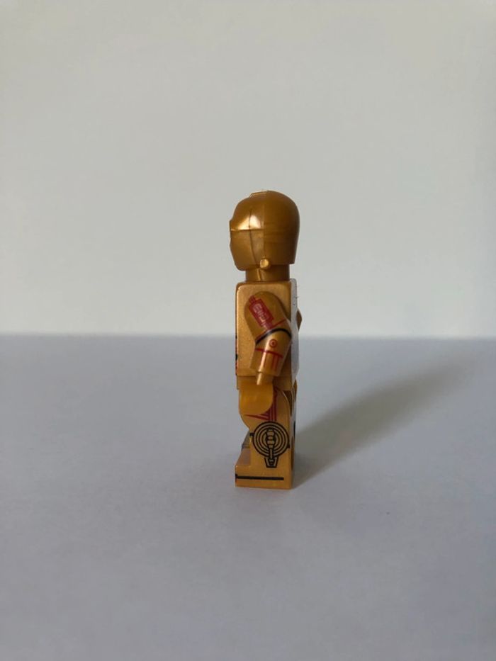 Figurine type lego droïde C3PO. Star Wars - photo numéro 2