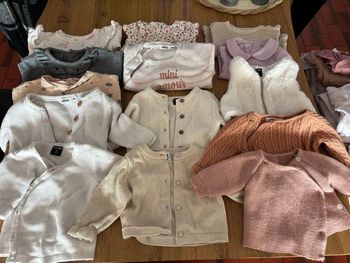 lot de pull bébé fille 1 mois