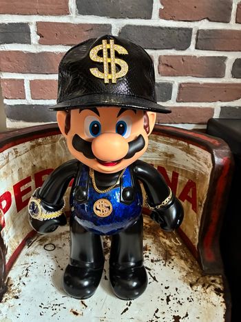 Figurine super Mario rappeur bleu