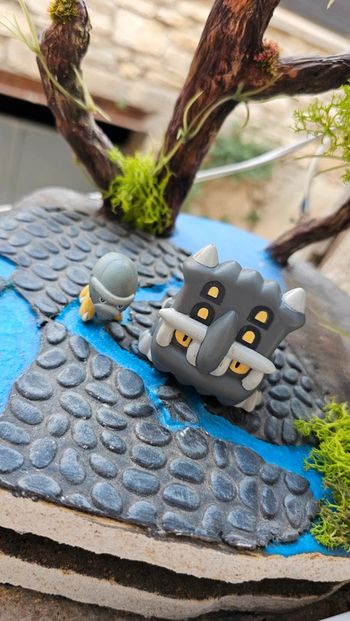 Super figurine Pokemon Nintendo Évolution Dinoclier Bastiodon