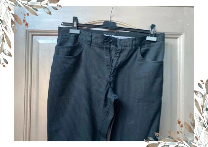 Pantalon noir rayés blanc Brice taille 42 - photo numéro 2