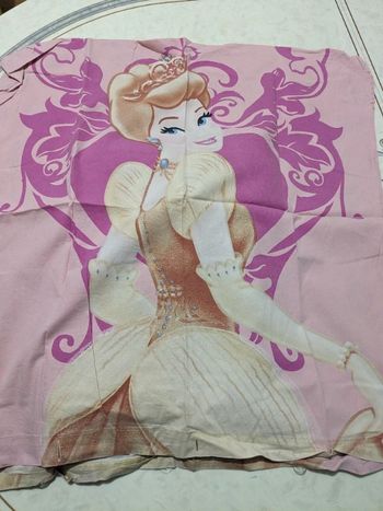 Parure de lit princesse Disney.