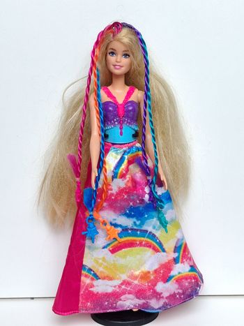 Poupée mattel Barbie Dreamtopia  Princesse Tresses Magiques blonde  gtg00