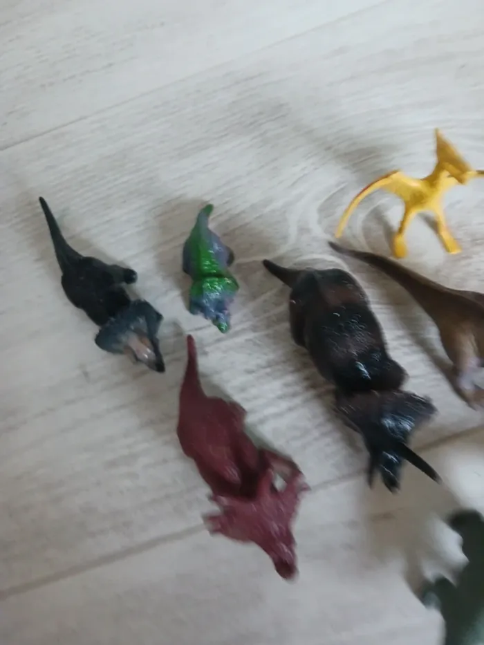 Lot dinosaures - photo numéro 5