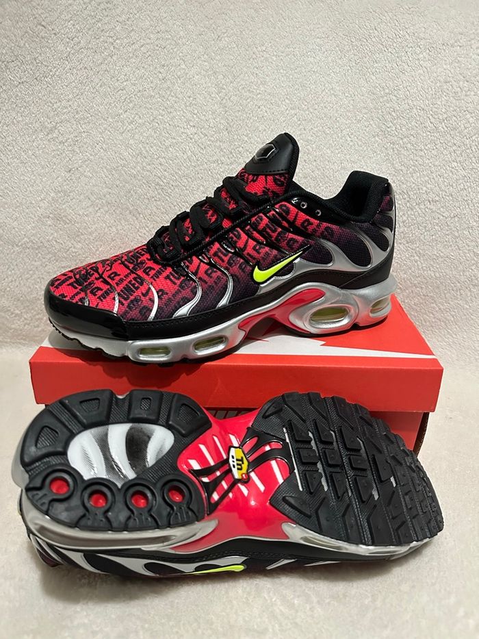Nike Tn Air Max Plus taille 42  neuves avec boîte – expédition rapide - photo numéro 2