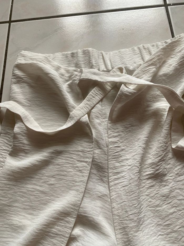 Pantalon blanc crème Zara taille M - photo numéro 4