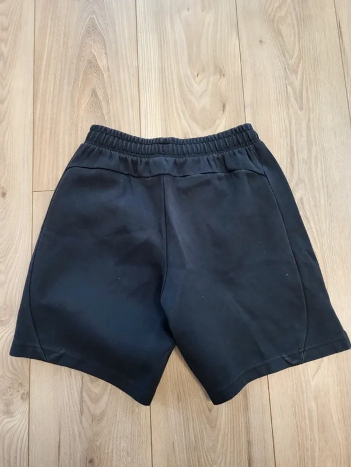 Short Puma taille XS - photo numéro 4