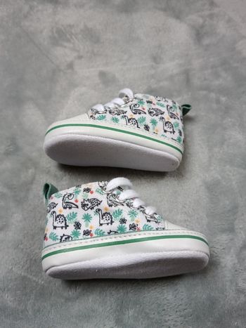 Chaussure bebe neuve