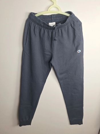 jogging Trackpant champion homme  bleu foncé / logo brodé taille M (490)