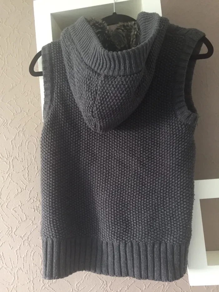 Pull sans manche - photo numéro 2