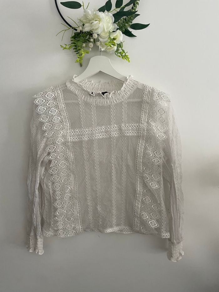 🌸blouse manches longues dentelle blanche Zara taille M🌸
