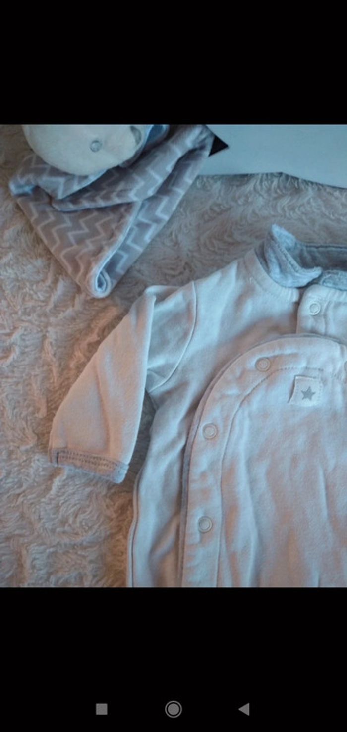 Pyjama grenouillère coton épais Mixte Naissance 0 mois étoile Kiabi Eco conception 100% coton bio - photo numéro 3