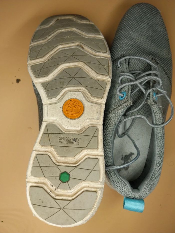 Paire de chaussures Timberland en très bon état 41 - photo numéro 4