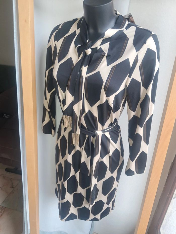 K Design robe hiver T.34 neuve - photo numéro 2