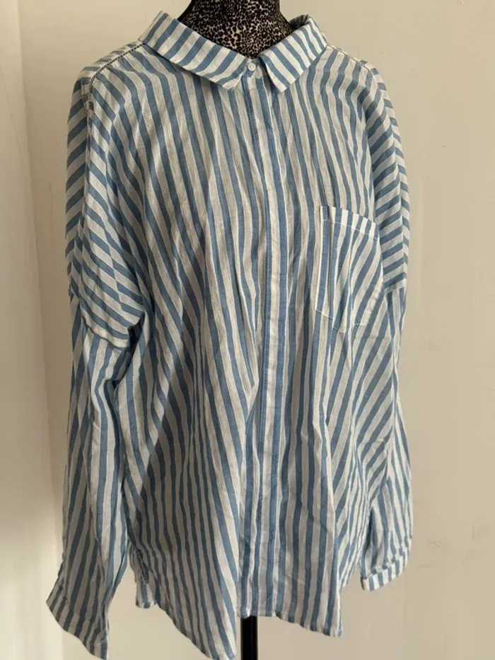 Chemise rayée bleu et blanc – Manches chauve-souris – Taille L