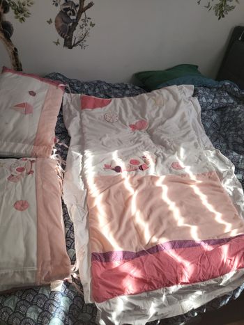 Couverture avec 2 tour de lit