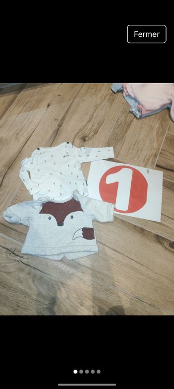 Lot pull ouverture dos et t-shirt manches longues 
Bon état 
Couleur beige