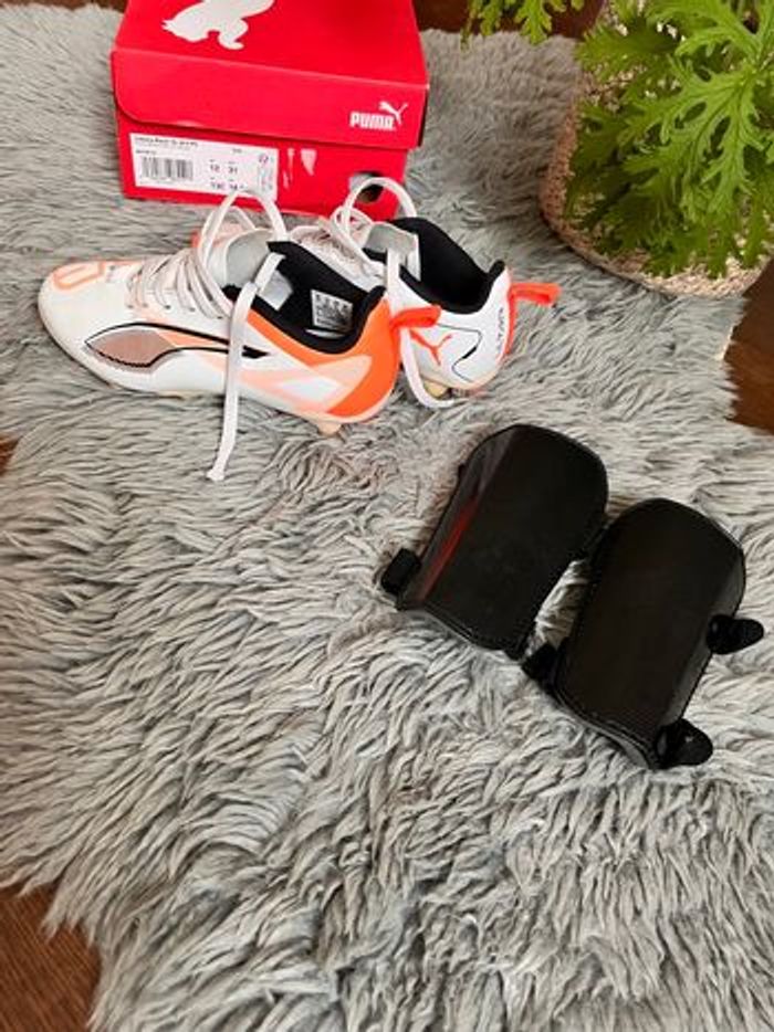 Chaussures de foot puma à crampons taille 31 - photo numéro 7