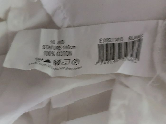 Jupe à volants blanche 10 ans - photo numéro 5