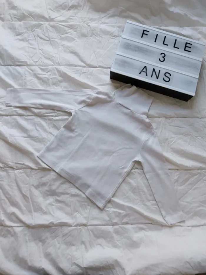 Sous-pull fille 3 ans Kiabi - photo numéro 2
