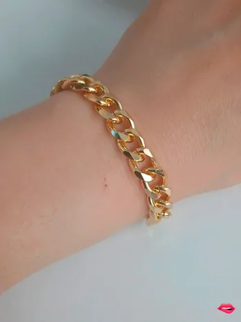 Bracelet doré chaine épaisse tendance – Élégant et lumineux