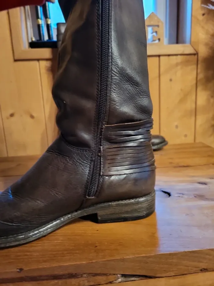 Bottes en cuir - photo numéro 3