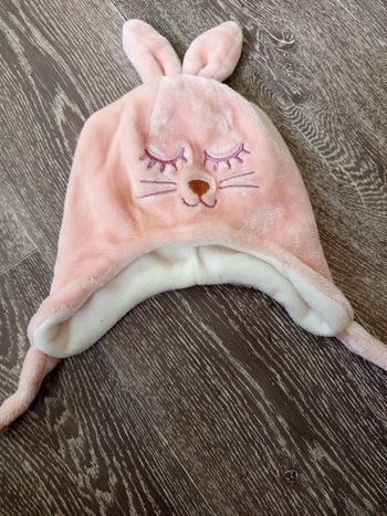 Bonnet polaire rose fourrure blanche orchestra 38cm