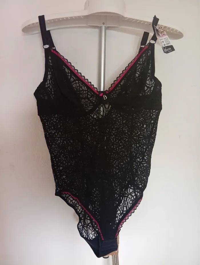 Soutien gorge body 90D