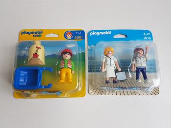 Lot de 2 Playmobil Neufs 6961 Ouvrier avec brouette et 9216 Hôte et hôtesse de de croisière