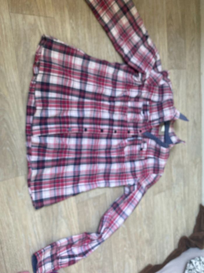 Chemise
