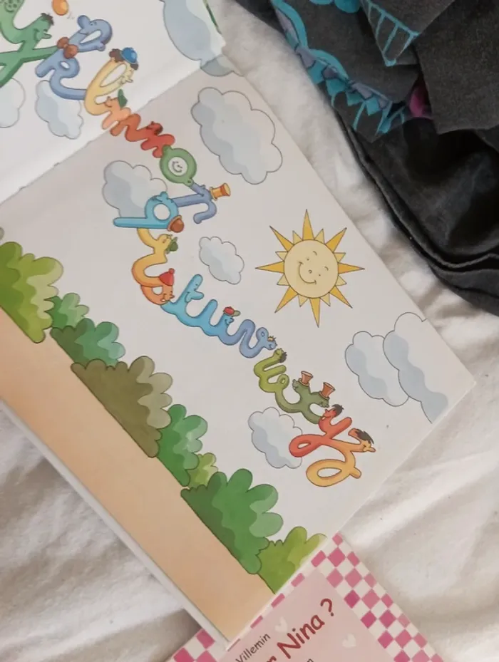 Livre " A comme Alice - photo numéro 3