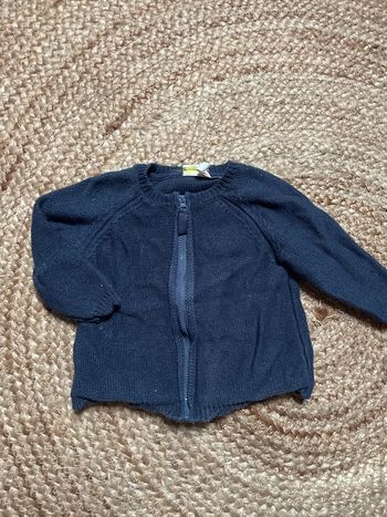 Gilet en maille bébé fille