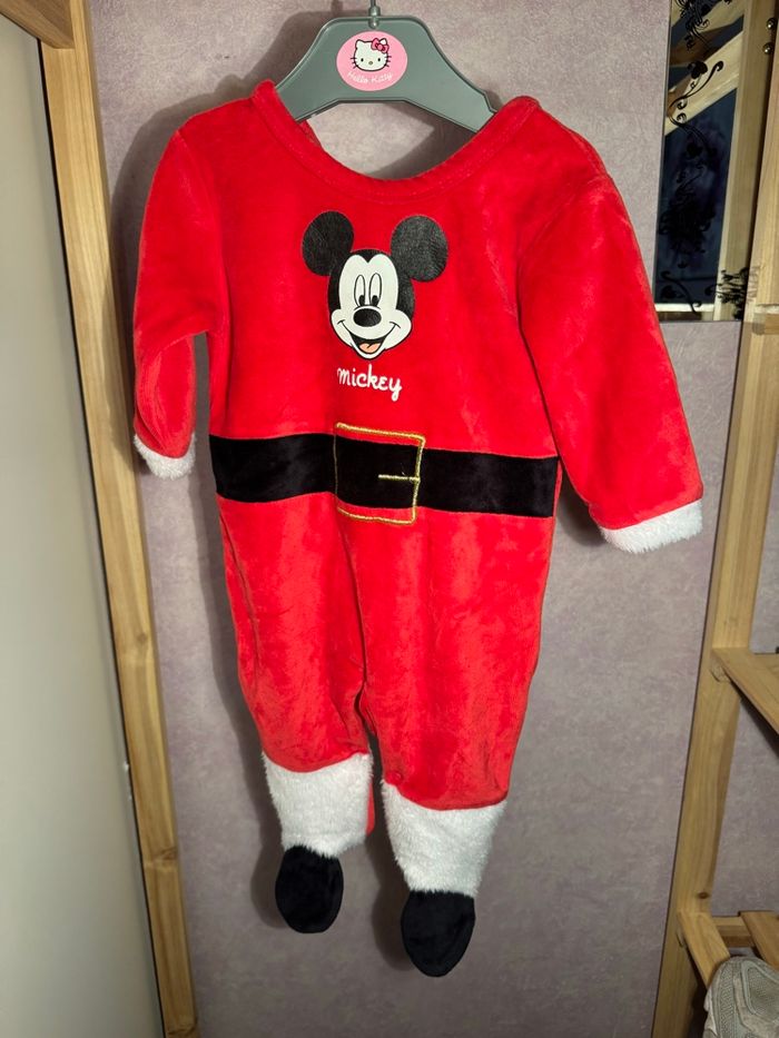 Pyjama Disney Baby Mickey – Noël – Rouge & Doux – Taille 3M (60 cm) - photo numéro 2