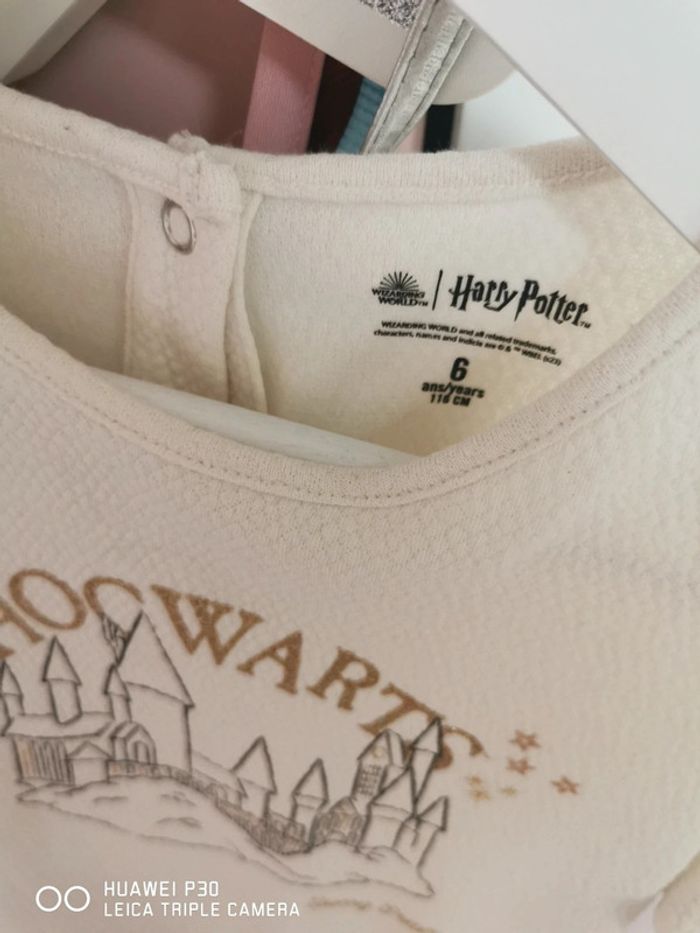 Robe neuve Harry Potter bimatiere 6 ans - photo numéro 2