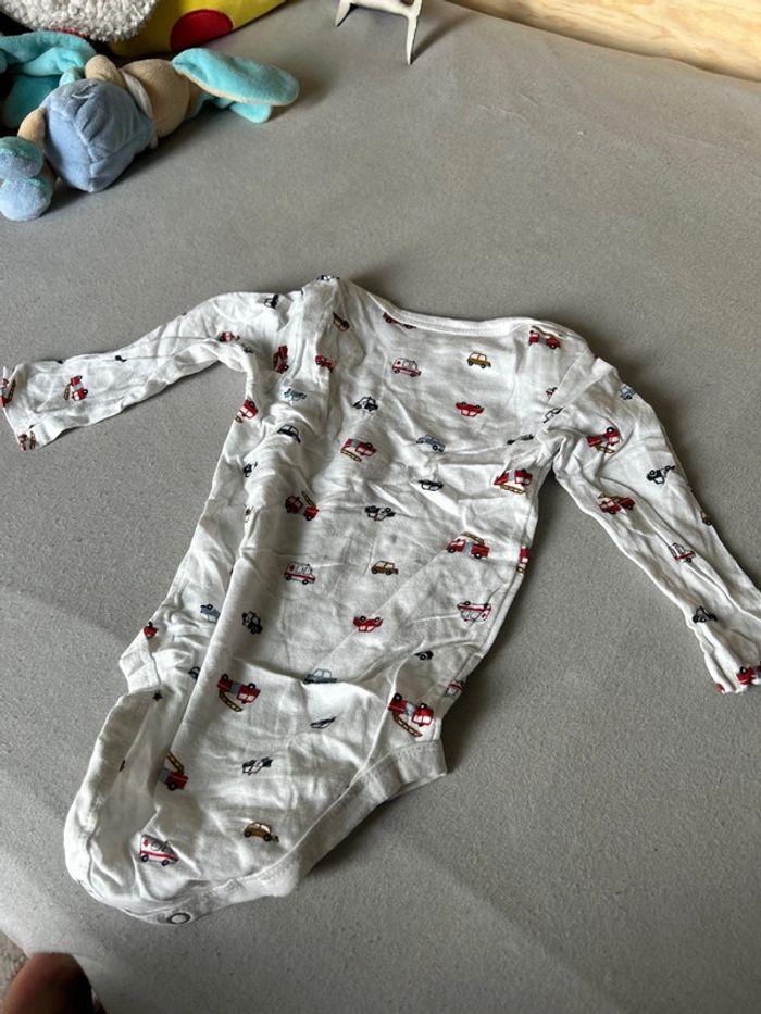 Body 3 mois voiture - photo numéro 2