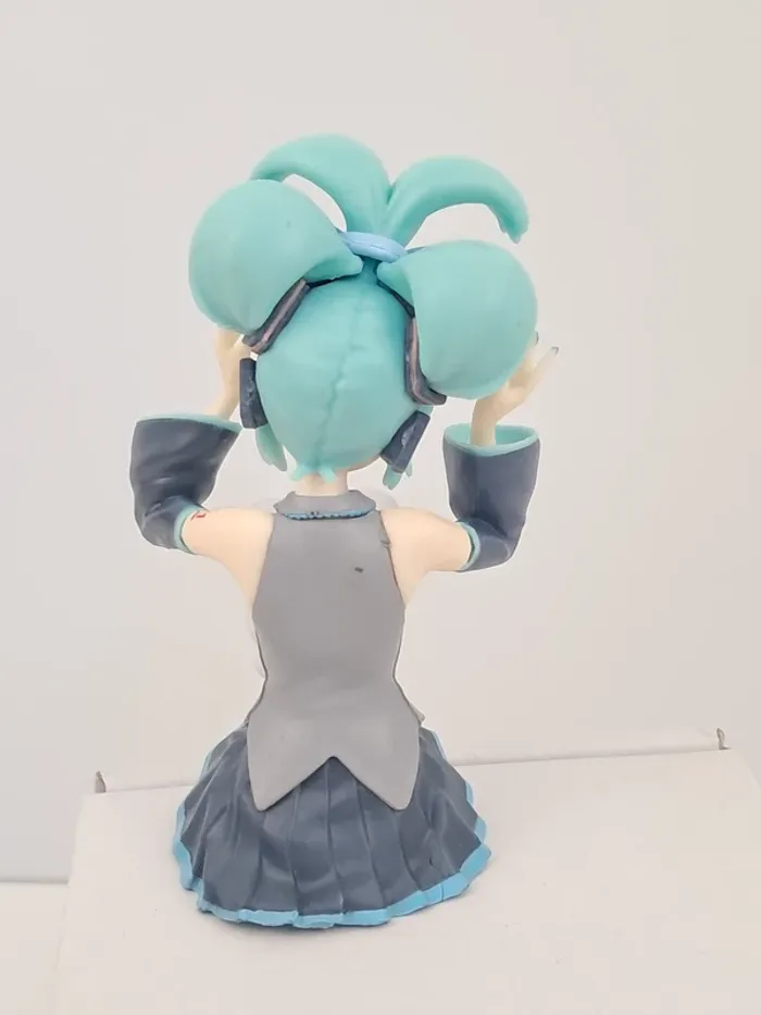 Figurine Hatsune Miku x Cinnamoroll - photo numéro 6