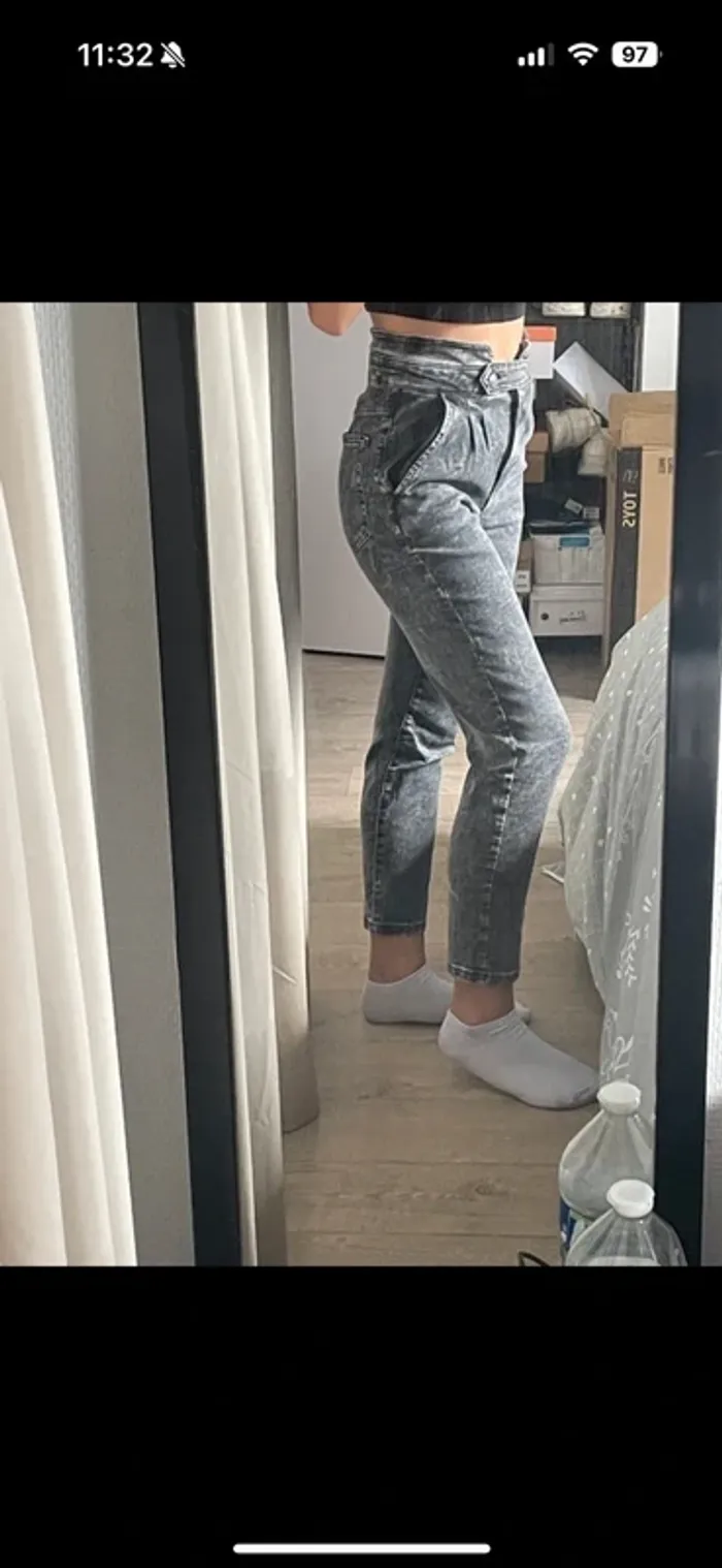 Jean femme - photo numéro 3