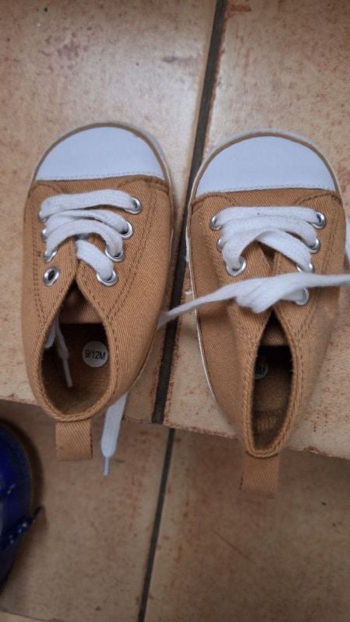 Chaussures 9/12mois