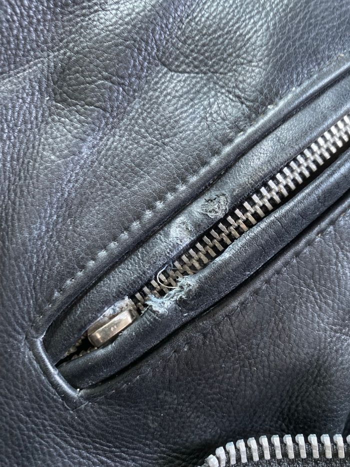 Blouson vintage perfecto en cuir taille 3 Helston's - photo numéro 4