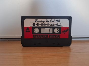 Cassette Stranger things 3D avec musique Spotify neuf 
