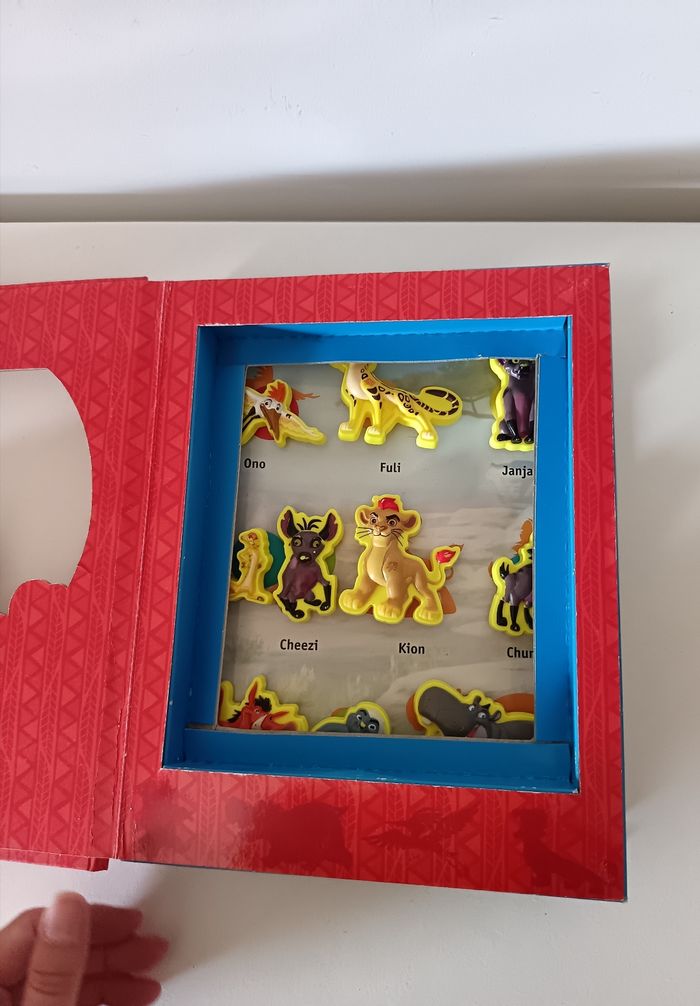 Livre collection Colle l'histoire Disney Garde du roi lion - photo numéro 2