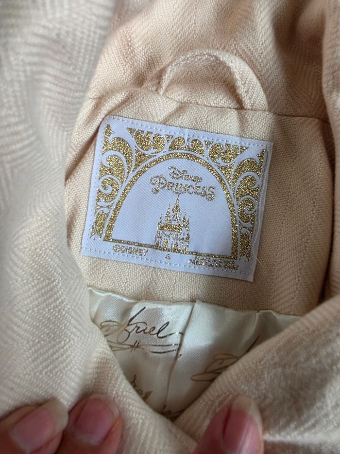 Veste / manteau disney princesse taille 4 ans disney store / disneyland paris - photo numéro 2