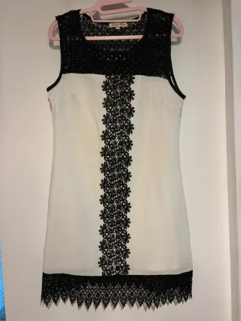 Robe Chic 🖤 Sweet Miss – Taille S (convient à un M