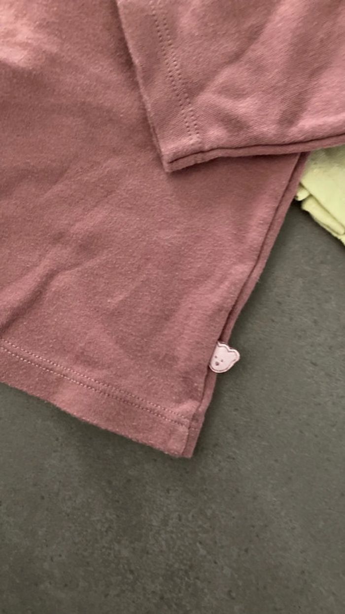 Lot ensemble vêtement bébé fille 6 mois haut pull sweat tee shirt garde robe - photo numéro 2