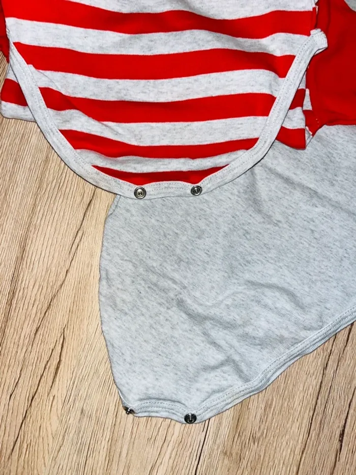 Lot 2 bodys 36 mois manches courtes - photo numéro 3