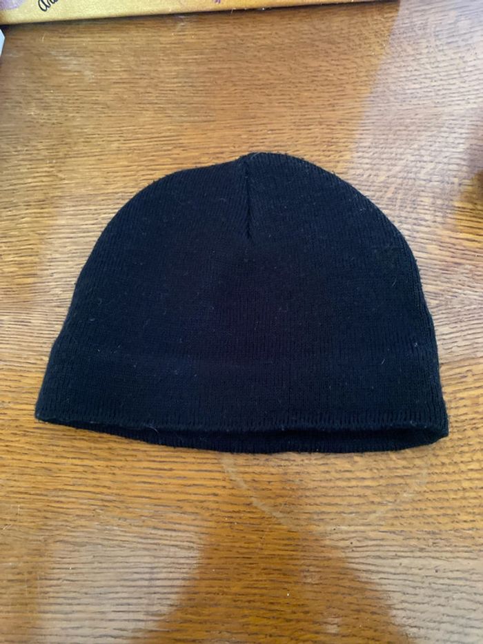Bonnet noir - photo numéro 2