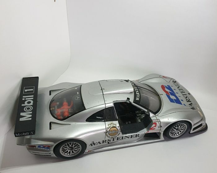 Maisto Mercedes-Benz CLK GTR D2 Privat #2 1/18 - GT Racing Warsteiner🏁 (pour pièces) - photo numéro 3