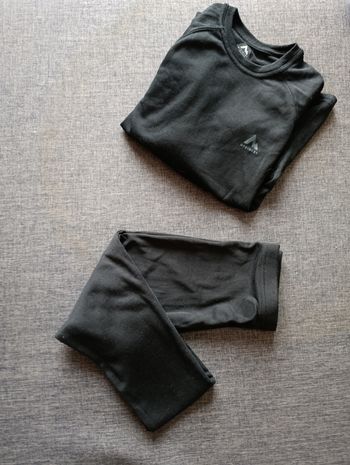 Ensemble anti froid taille 12 ans mixte 